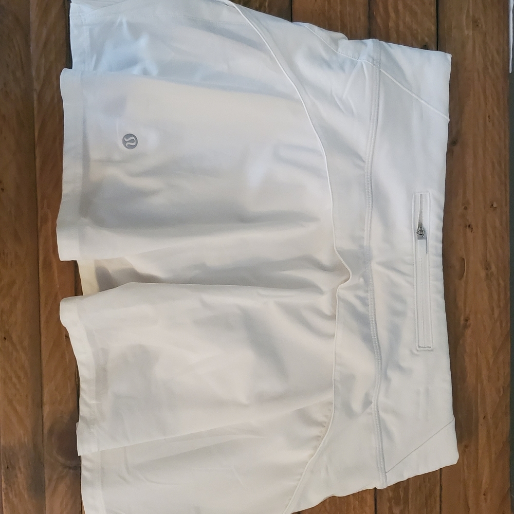 12" Pleated Lululemon Skirt